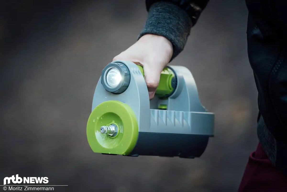 AQUA2GO PRO - inclusief zaklamp