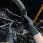 Muc-Off 3-in-1 Detailing Brush Set - hier wordt een kop gewisseld