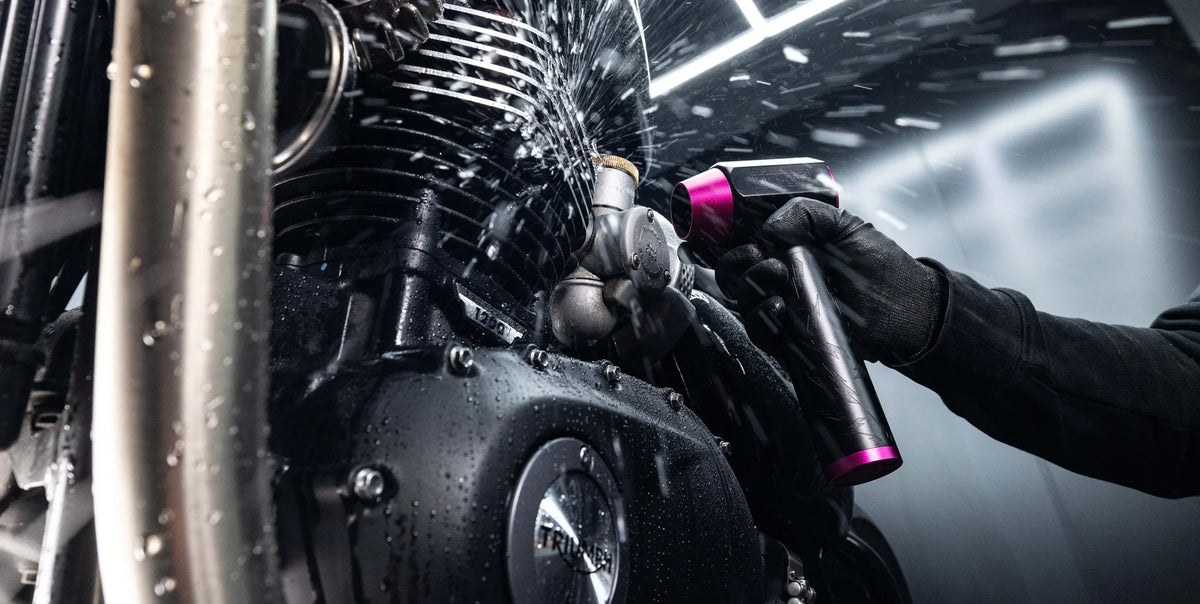 MUC-OFF IT BLOWS XL BLAAST HET WATER WEG