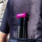 MUC-OFF airmach carbon pump meenemen achter in je fiets hemd