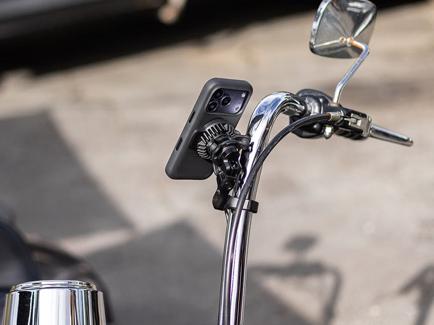 QUAD LOCK Adjustable Arm PRO - op een shopper stuur