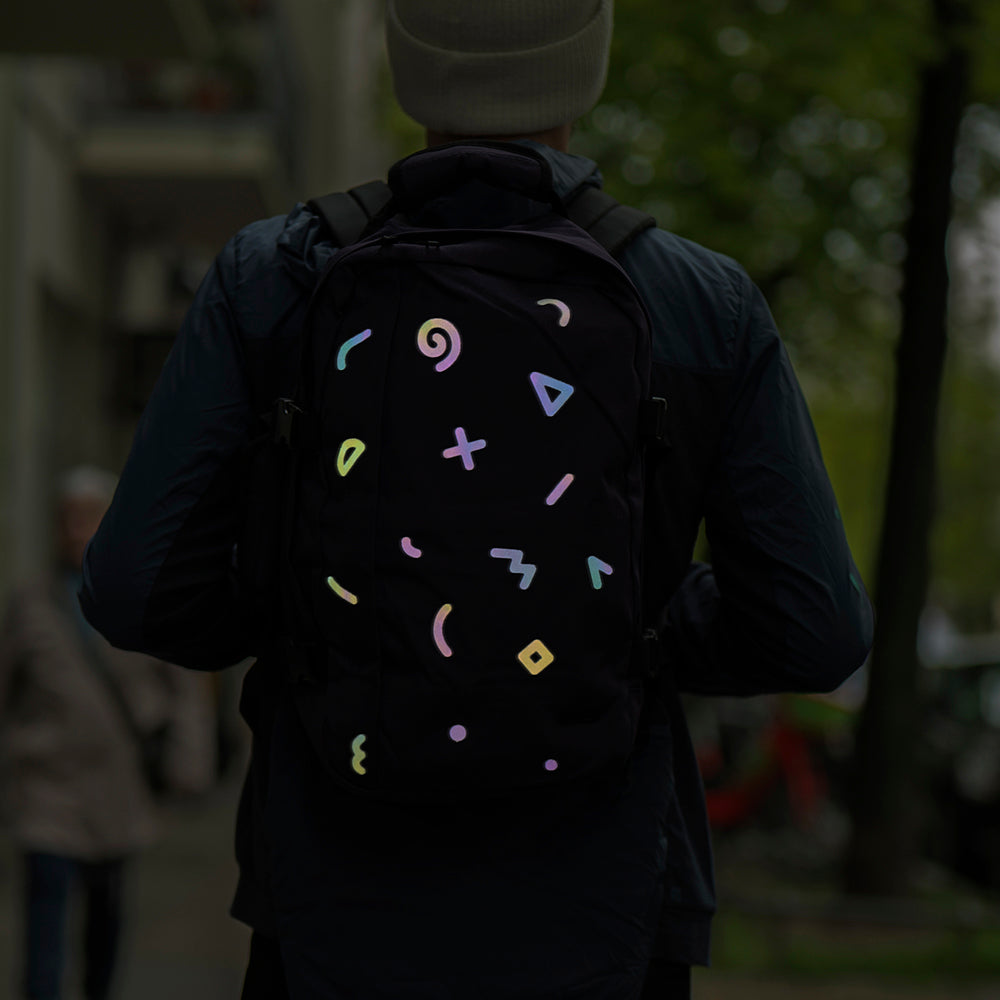  REFLECTIVE BERLIN textielstickers - opvallend op een rugzak in het donker
