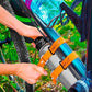 FIXPLUS Gear Tightener + Straps Set gemonteerd op frame met een  bidon