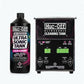 Muc-Off Ultrasonic Cleaning Tank met chain cleaner naast elkaar op witte achtergrond