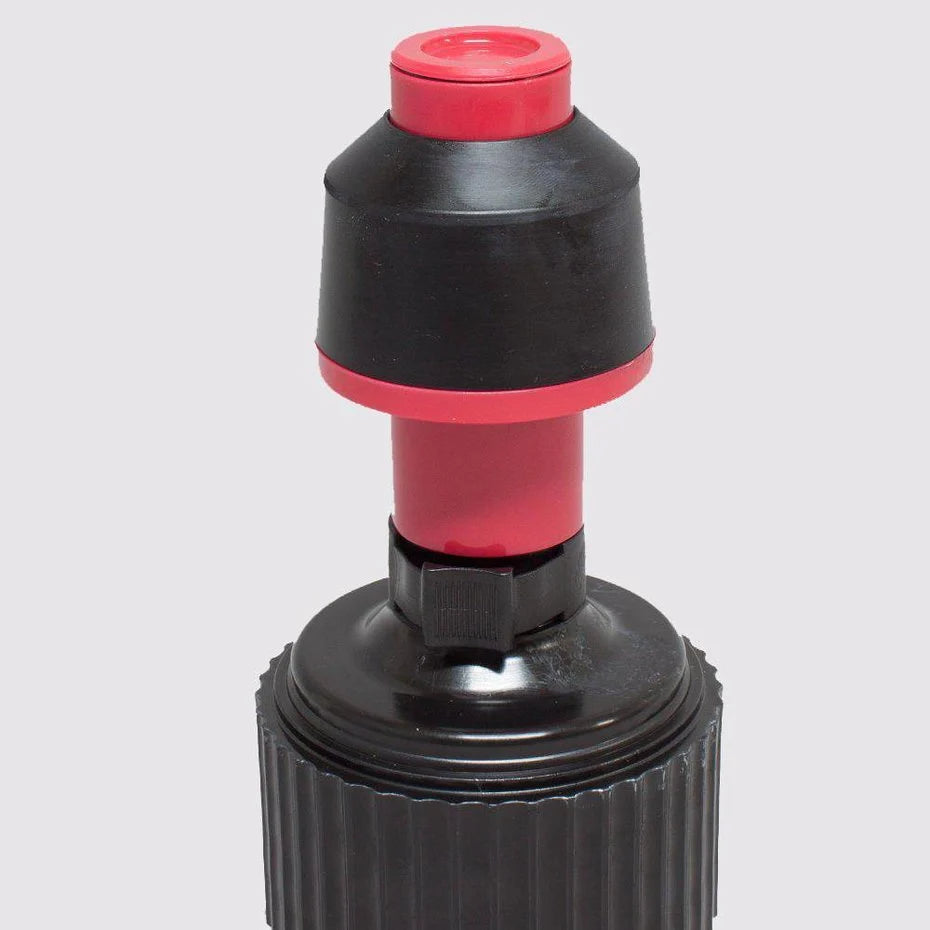 Tuff Jug KTM Adapter – hier geplaatst op de tankdop