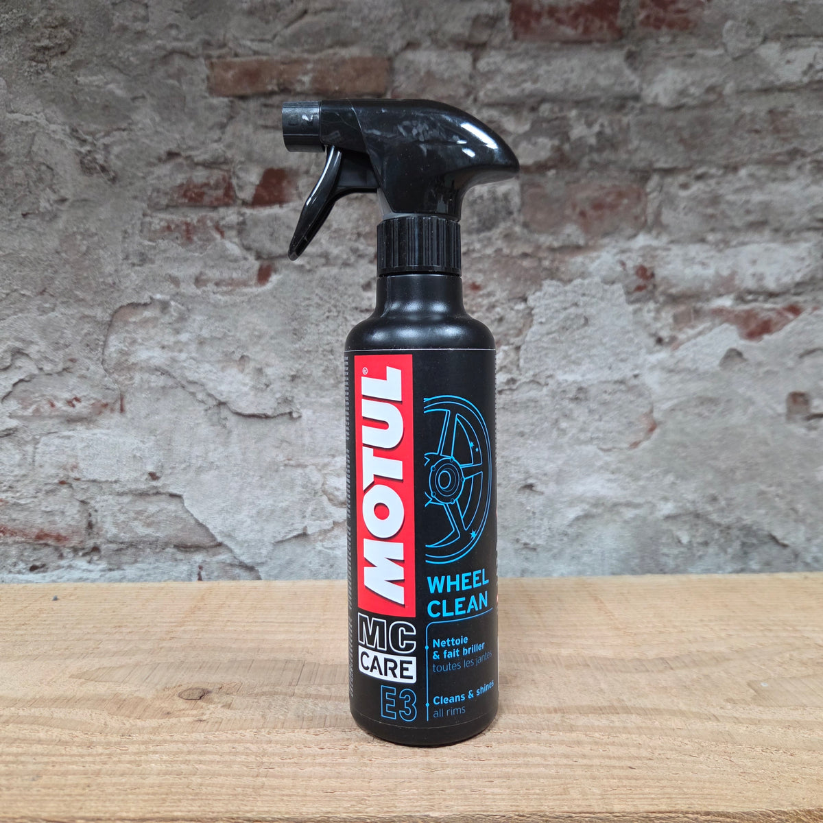 Motul E3 Wheel Clean 400ml - geconcentreerde velgenreiniger voor motor en auto hier in de winkel