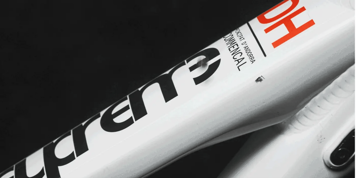 Waterdruppels parels af van fiets met Muc-Off ceramic coating bescherming