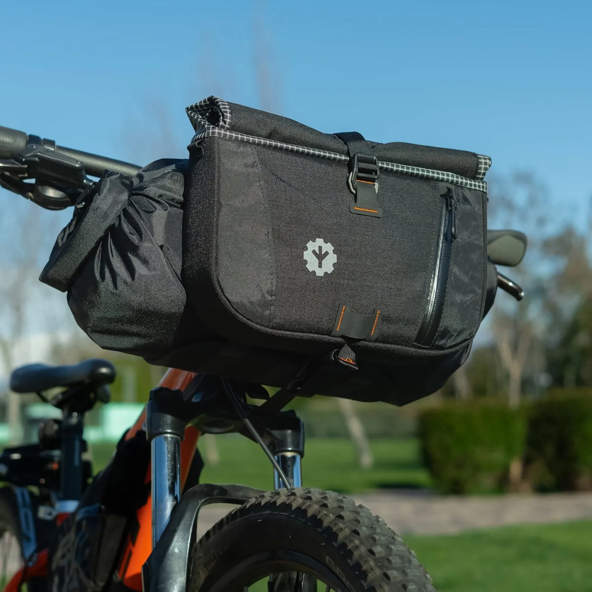 CHOIKE LapaDry 4L waterdichte stuurtas bikepacking VOOR OP EEN STUURTAS GEMONTEERD