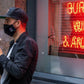 Muc-Off Face Mask - gedragen door een man