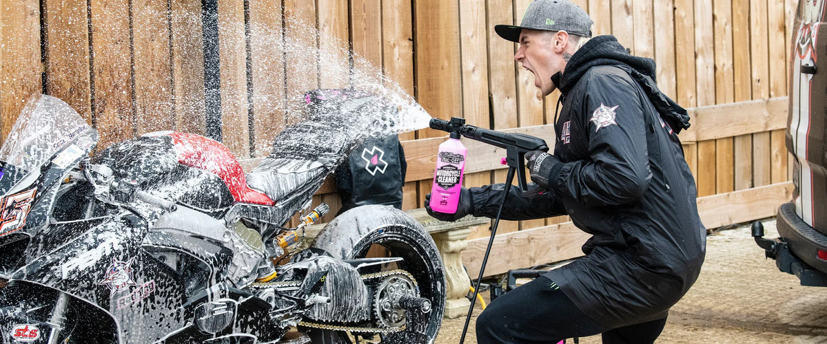 MUC-OFF Motorcycle Pressure Washer Bundle – veel plezier in het wassen
