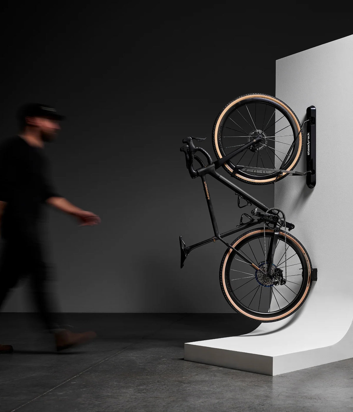 STEADYRACK ProFlex Fat met een fiets geplaatst