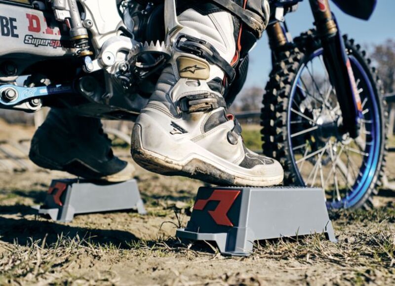RTech Startblokken - in gebruik op de crossbaan