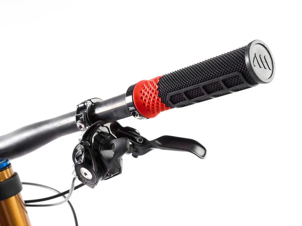 AMS Cero Grips gemonteerd op mtb stuur