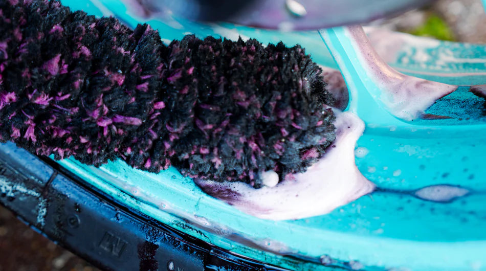 MUC-OFF wheel cleaner - als laatste schoon poetsen