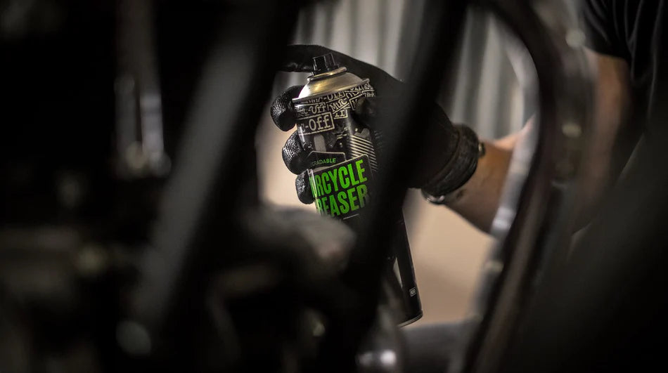 MUC-OFF Motorcycle Degreaser 500ml – met de spraykop makkelijk aan te brengen