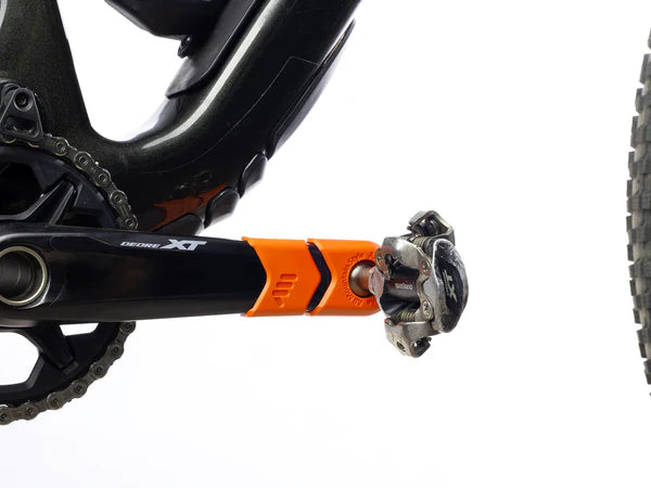 AMS Crank Defender gemonteerd op de crank