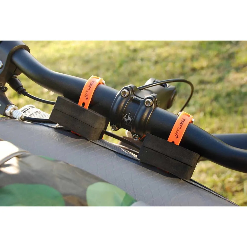 FIXPLUS afstandhouders spacer blocks - gemonteerd tussen bagage en stuur