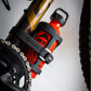 CHOIKE MultiStrap - gemonteerd op een frame om bidonhouder te monteren