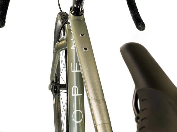 AMS Road &amp; Gravel Frame Guard Total geplakt op bovenbuis