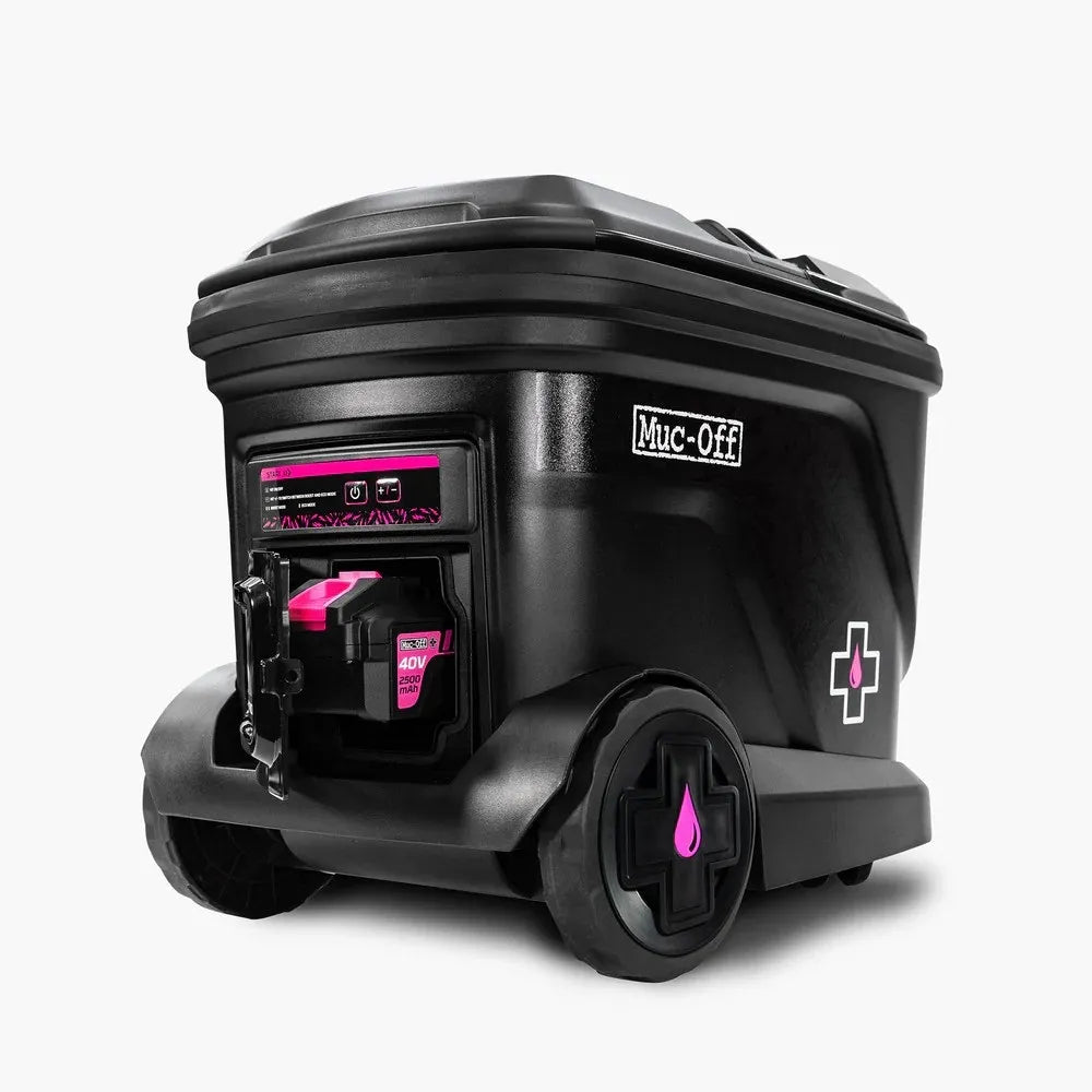 MUC-OFF Mobile Washing Bundle – achterzijde waar de accu in gaat