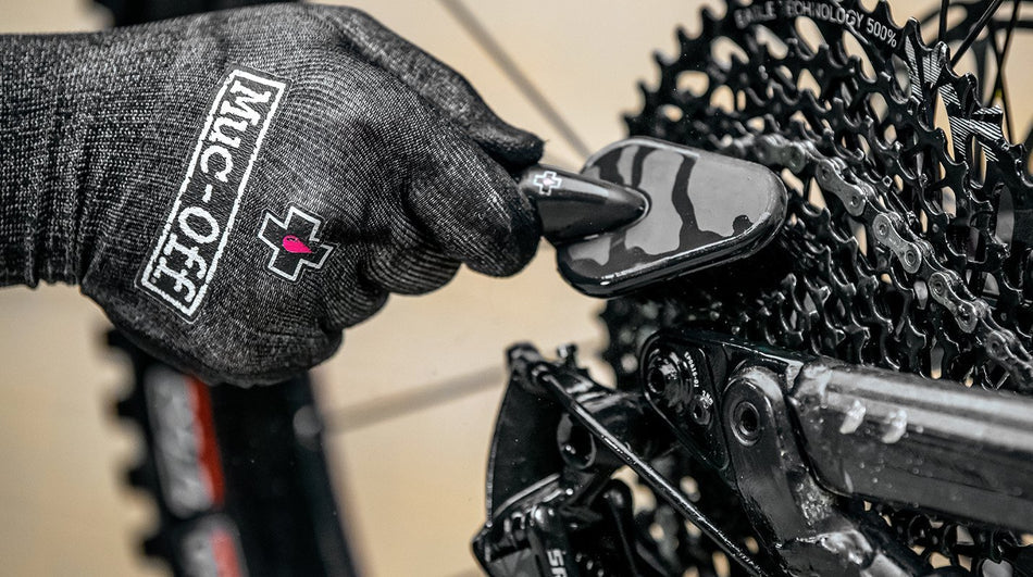 Muc-Off Detailing Brush - schoonmaken van de tandwielen bij een fiets