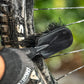Muc-Off Tyre & Cassette Brush - spaken en velgen schoonmaken