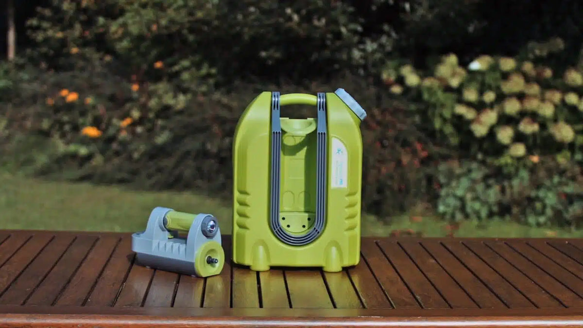 AQUA2GO PRO - machine naast de accu
