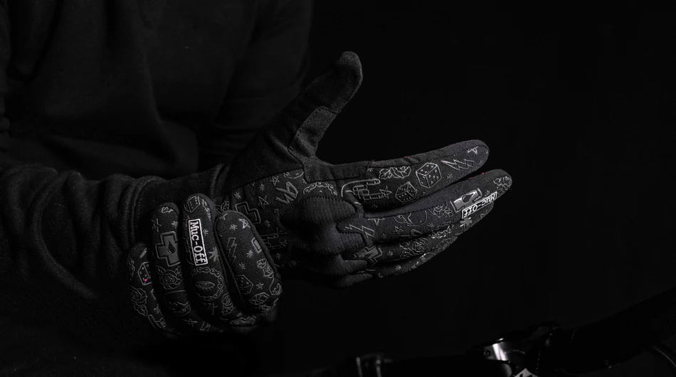 MUC-OFF D3O® Rider Gloves zit gegoten