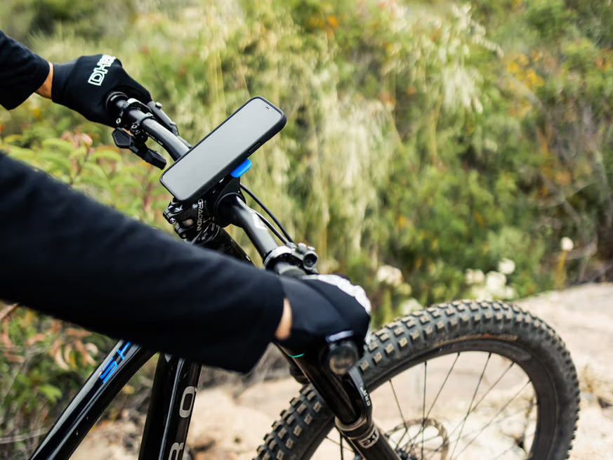 Quad Lock Out Front Mount V3 fietshouder - stevig op de mountainbike met telefoon