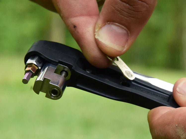 DAYSAVER Coworking5 - quicklink magnetisch op de tool