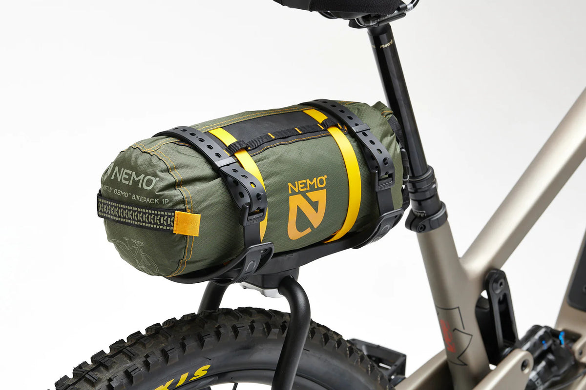 AEROE StretchLock Strap gebruikt voor drybag op een cradle