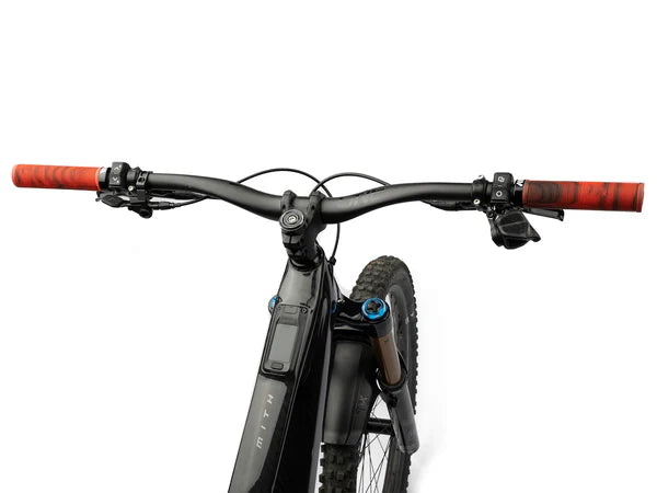 AMS Barcode Grips beide kanten van het stuur geplaatst