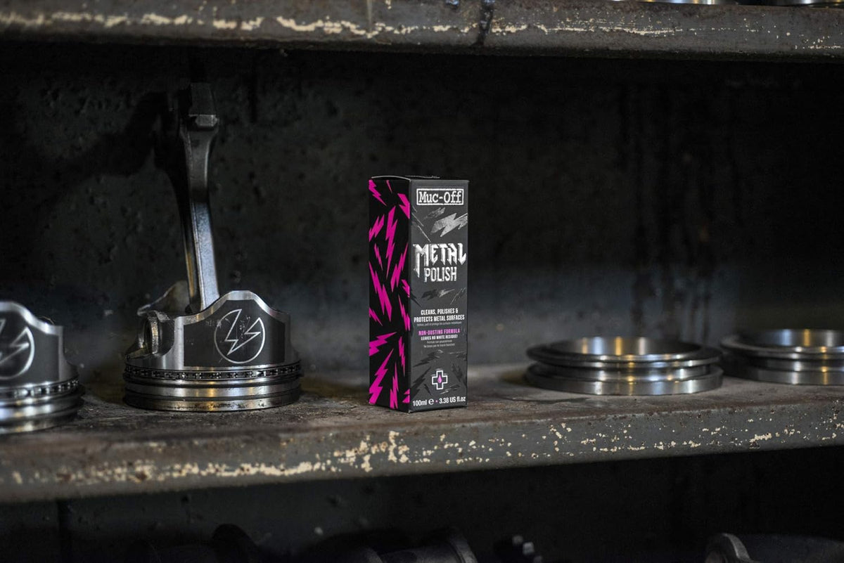 MUC-OFF Metal Polish resultaat op gepolijst metaal
