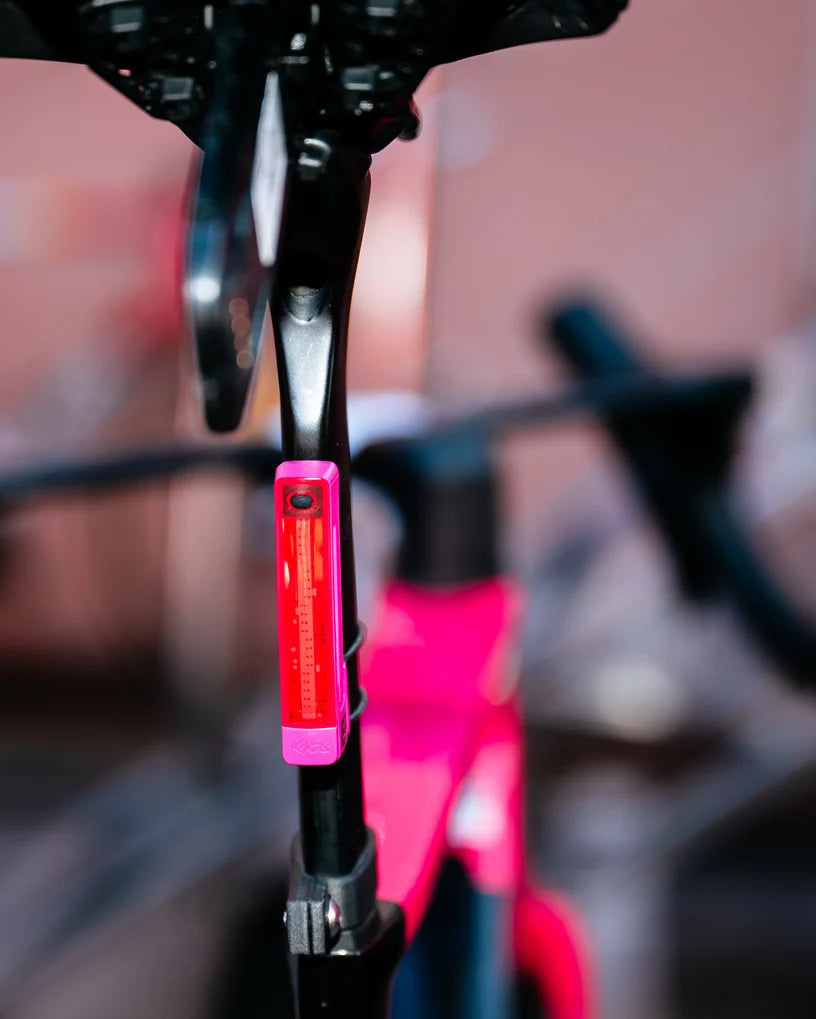 KNOG x EF Plus Rear Bike Light - brandend