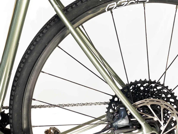 AMS Road &amp; Gravel Frame Guard Total achterpoten beplakt