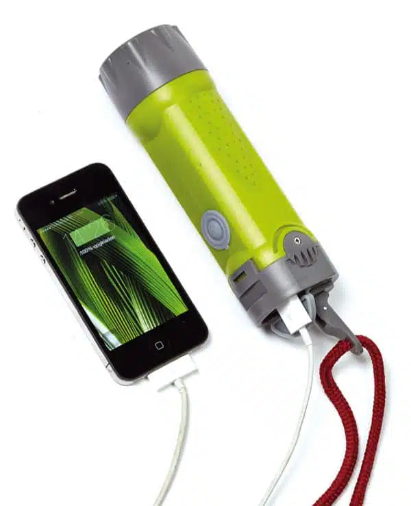 AQUA2GO PRO - accu en telefoon opladen
