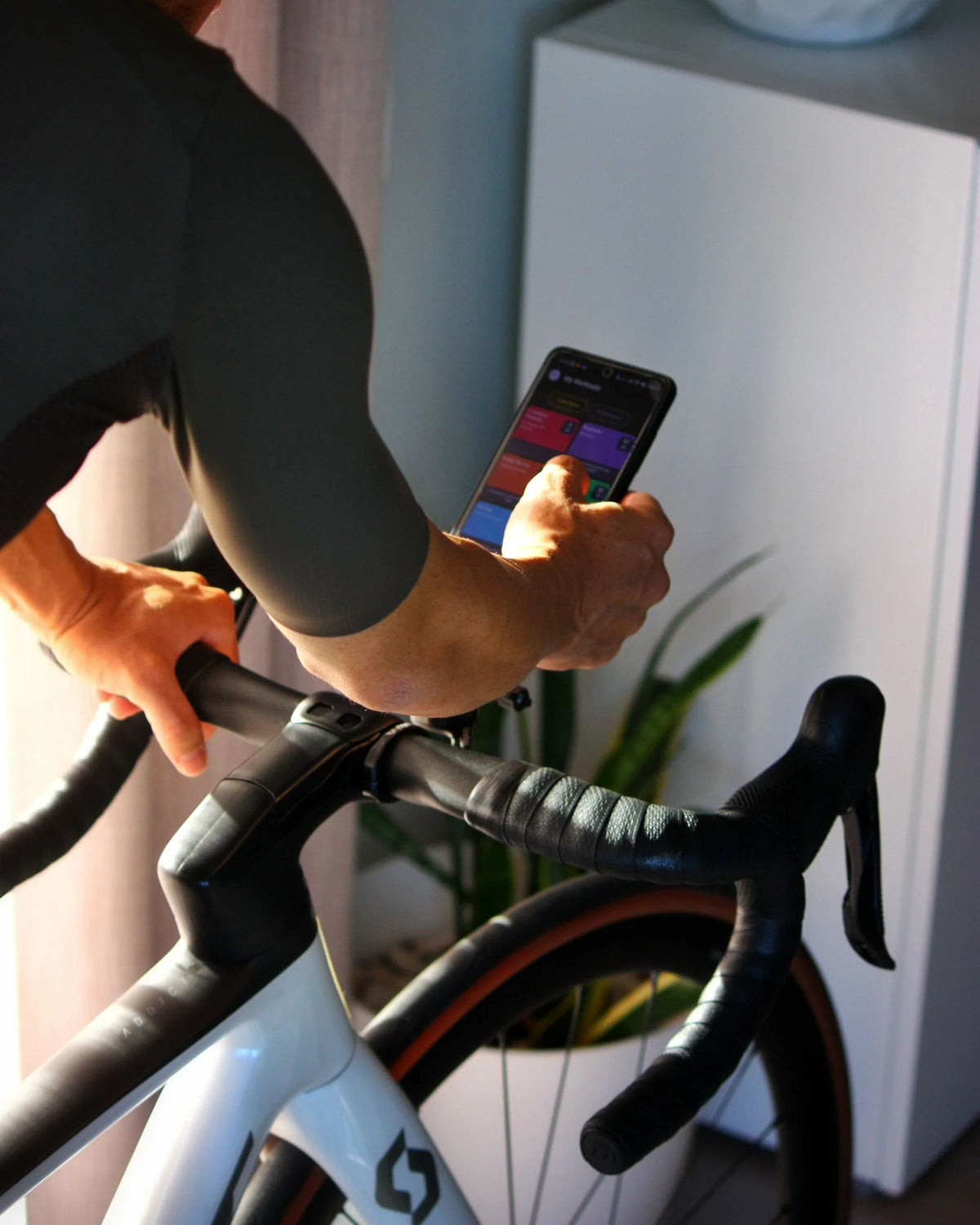 Craft Cadence Magnetic Indoor Phone Mount - handig in gebruik