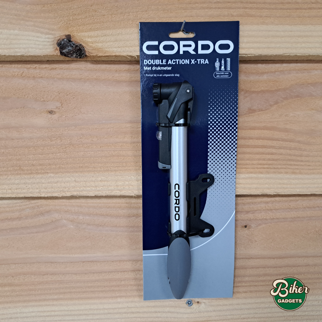 CORDO Double Action X-tra handpomp zilver – dubbele pompactie met drukmeter, past alle ventielen hier in de winkel