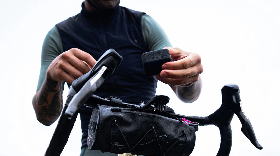 MUC-OFF ELEKTRISCHE MINI POMP LEKKER COMPACT