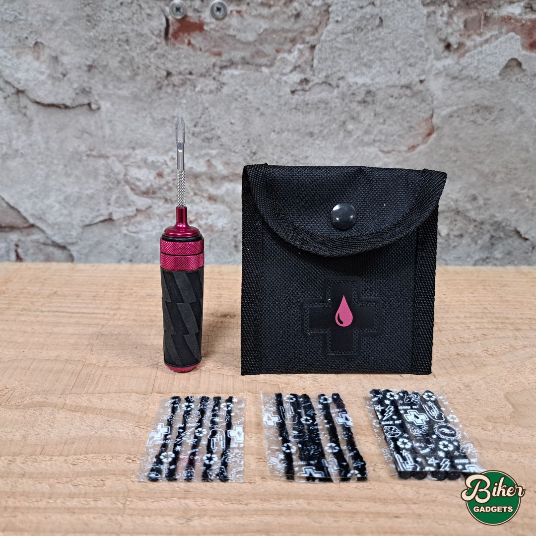 Muc-Off Precision Tubeless Repair Capsule - uitgestalde de onderdelen in de winkel