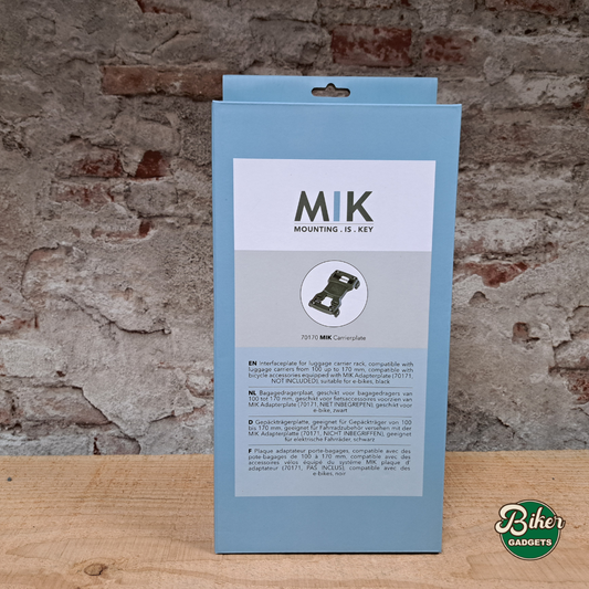 MIK Carrier Plate zwart voor fiets bagagedrager in de verpakking in de showroom