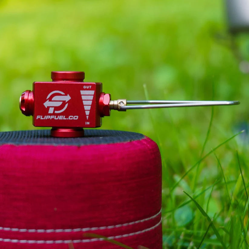  FlipFuel® Fuel Transfer Device  - op een drybag