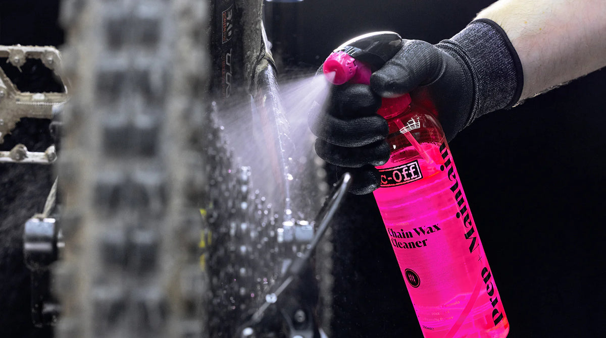 MUC-OFF CHAIN WAX CLEANER voor de gehele drivetrain