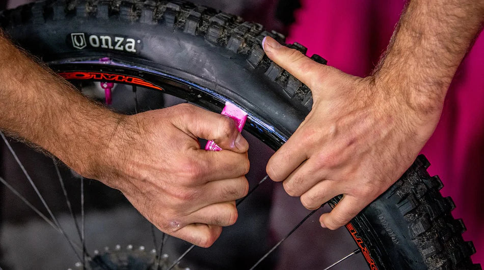 Muc-Off Rim Stix bandenlichter set – hier in gebruik