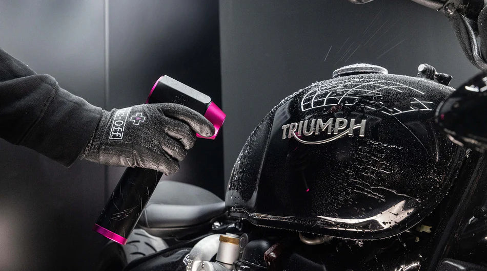 MUC-OFF IT BLOWS XL NA HET WASSEN GEEN VLEKKEN