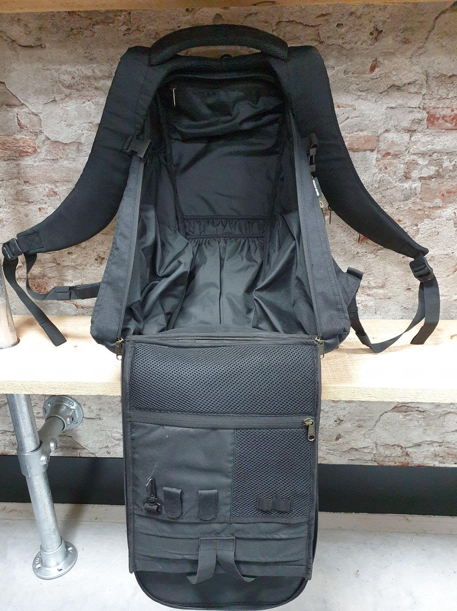 GRANDPITSTOP mat -  helmrugzak 25L