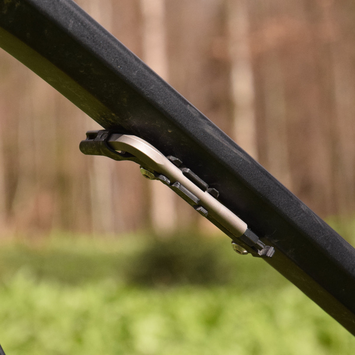 DAYSAVER carrier frame mount onderzijde frame geplaatst