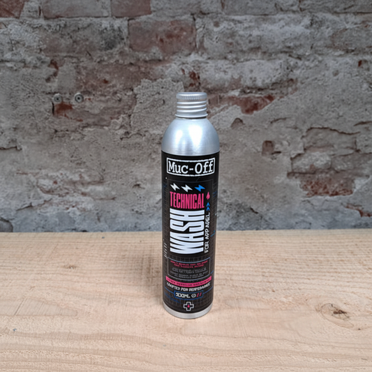 Muc-Off Technical Wash 300ml – wasmiddel voor Gore-Tex, softshell en technische fietskleding IN DE WINKEL