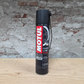 MOTUL MC Care C2+ Chain Lube Road 400ml - wit synthetisch kettingsmeermiddel met PTFE voor wegmotorfietsen