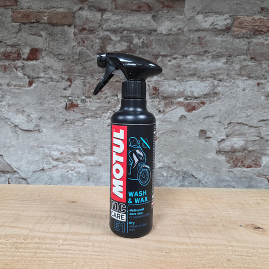 MOTUL MC Care E1 Wash & Wax 400ml - droge 2-in-1 reiniger en wax voor motor lak en plastic